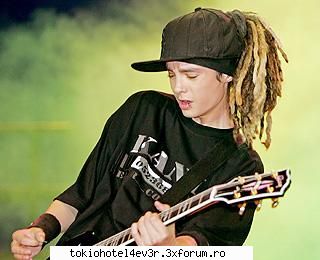 poze cu membrii TOKIO HOTEL - calin_blood - Forum MUZICA-TOKIO HOTEL