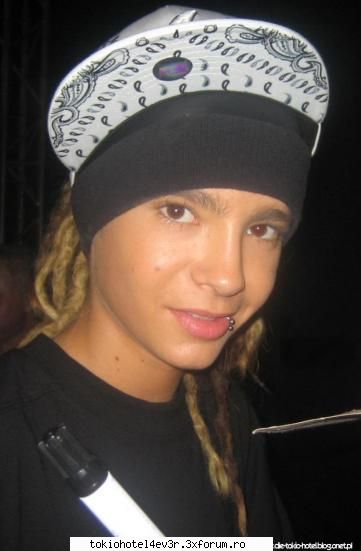 poze cu membrii TOKIO HOTEL - cel mai tare rocker de la tokio hotel. il place - Forum MUZICA-TOKIO HOTEL